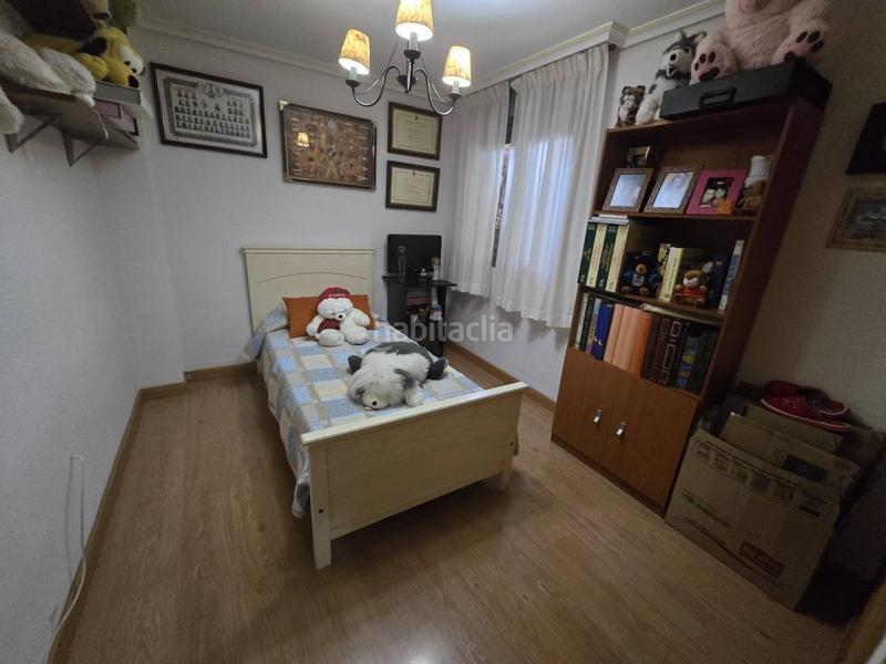 Foto 6c2ac9d9-69c9-4c65-ae5e-ae89d481dd09. Casa amb aparcament a Centro Sant Vicent del Raspeig