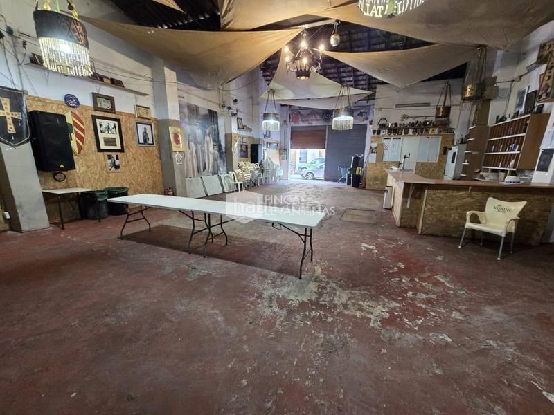 Foto d32414b4-33c3-4a0e-86e4-ed8288ad2f17. Local commercial dans Centro Sant Vicent del Raspeig