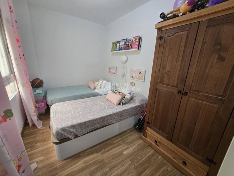 Foto 6781d0c9-fc9c-49bd-9ba3-88e175b0fbf9. Pis amb aparcament piscina a Norte Sant Vicent del Raspeig