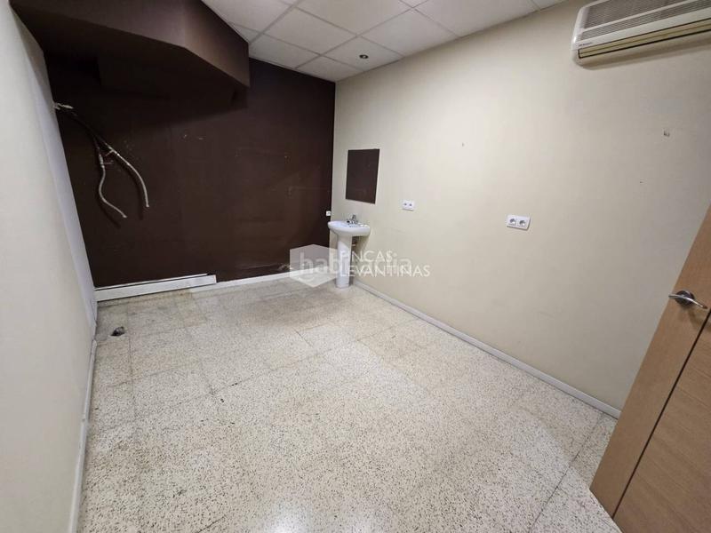 Foto ab7c0ee3-dda7-4985-8fb0-aaadba0c1c3e. Alquiler local comercial alquiler de local comercial san vicente del raspeig en Sant Vicent del Raspeig