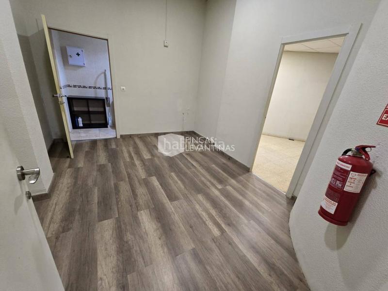 Foto 98c9db82-9d5f-4bd3-8ea1-e5274305a388. Location local commercial dans Norte Sant Vicent del Raspeig