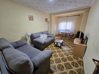 Pis en Centro. Piso en venta en la zona centro, ideal para invertir.