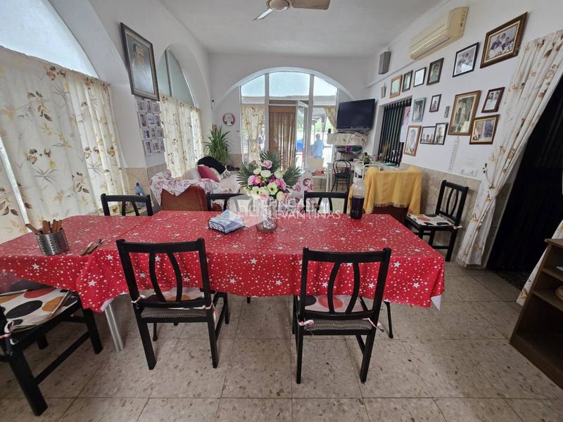 Foto 4135c5dc-3750-40c1-8e45-a29be3c77055. Casa amb aparcament piscina a Monforte del Cid