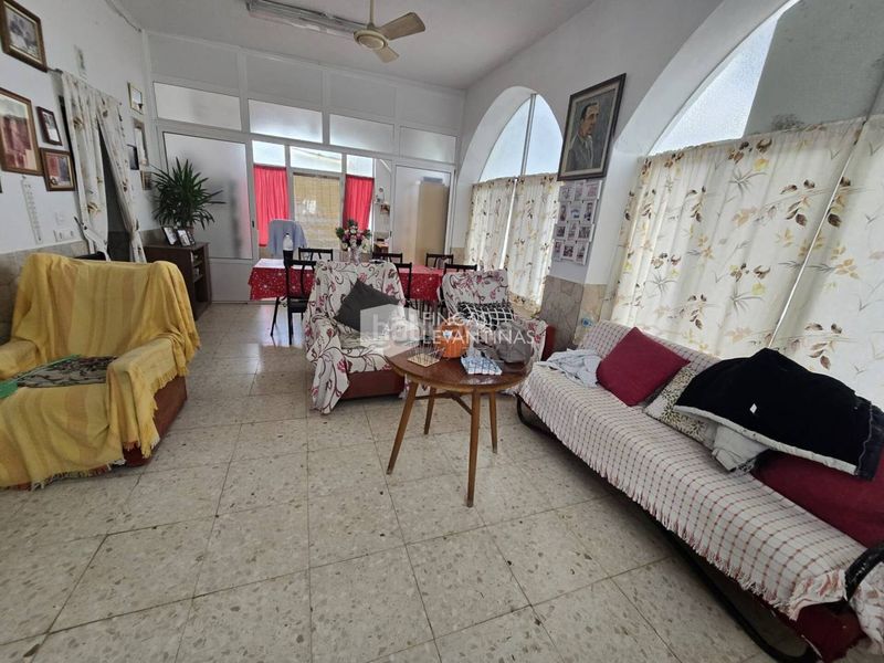 Foto 517ff820-1921-426a-9362-4b3daf970ae1. Casa amb aparcament piscina a Monforte del Cid