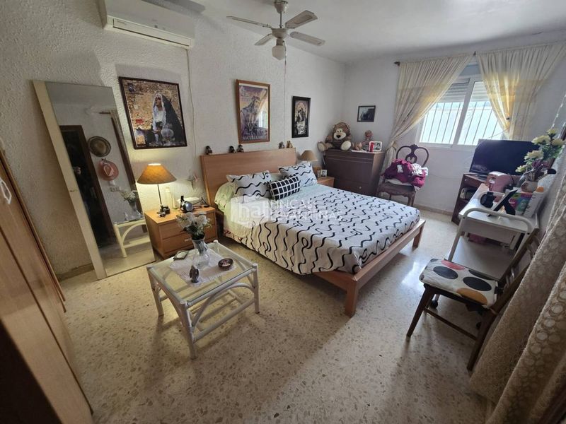 Foto 993b03b0-0def-4482-be6c-a150d00044ba. Casa amb aparcament piscina a Monforte del Cid