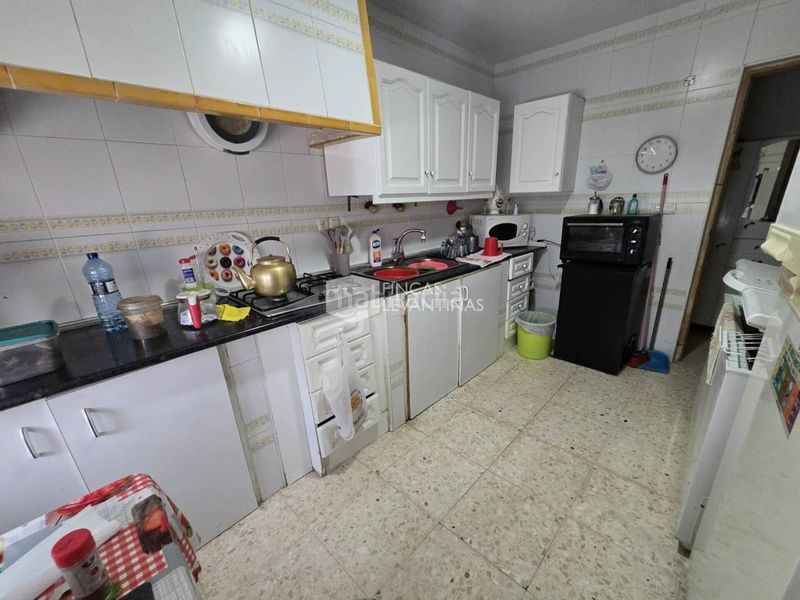 Foto ac1df761-01ce-4979-a492-6370fd7e21b2. Casa amb aparcament piscina a Monforte del Cid