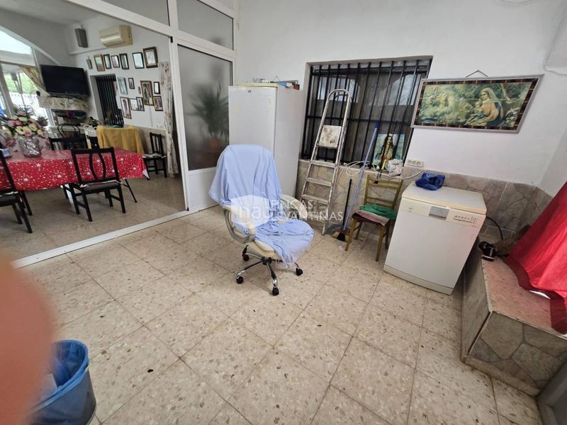 Foto fde789cd-3bc8-4c56-93fa-371e5540932a. Casa amb aparcament piscina a Monforte del Cid