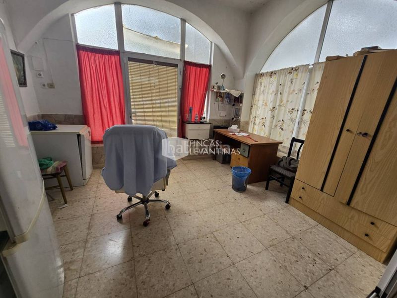 Foto 55410ee0-6a0e-4fbe-b881-733dad94759a. Casa amb aparcament piscina a Novelda