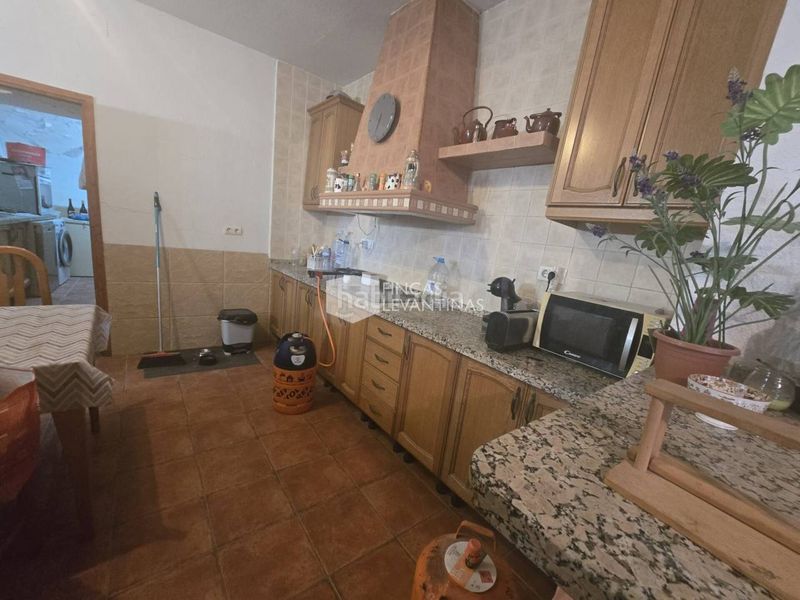 Foto 193c3910-94bb-4b68-b2f7-ddb5aa71fa39. Casa amb piscina a Los Girasoles Sant Vicent del Raspeig