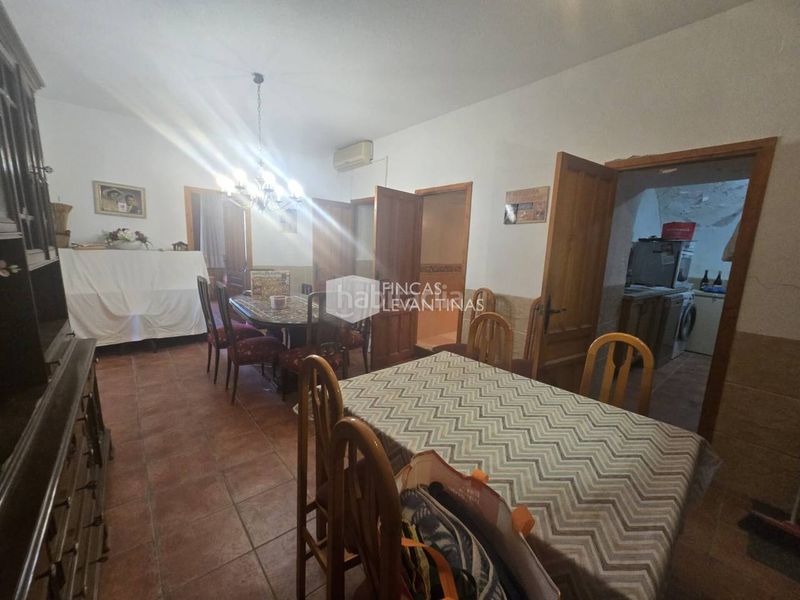 Foto 7d5d180d-81d2-4173-a288-7f71a5a39364. Casa amb piscina a Los Girasoles Sant Vicent del Raspeig