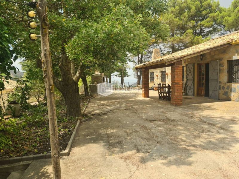 Foto fe25b196-fd16-42d0-91de-6b2111d67c91. Casa a Finestrat pueblo Finestrat
