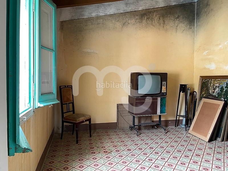 Foto 2051d053-f3df-4351-b0f0-de0d0df6e122. Casa bifamiliare con parcheggio in Teià