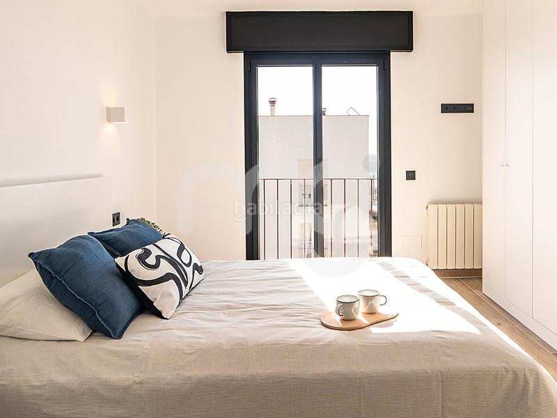 Foto 44176dc3-dc04-4051-93bb-e79fc62266f6. Àtic amb xemeneia calefacció aparcament piscina a Sant Andreu de Llavaneres