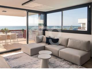 Penthouse in El Balís. Espectacular ático en llavaneres