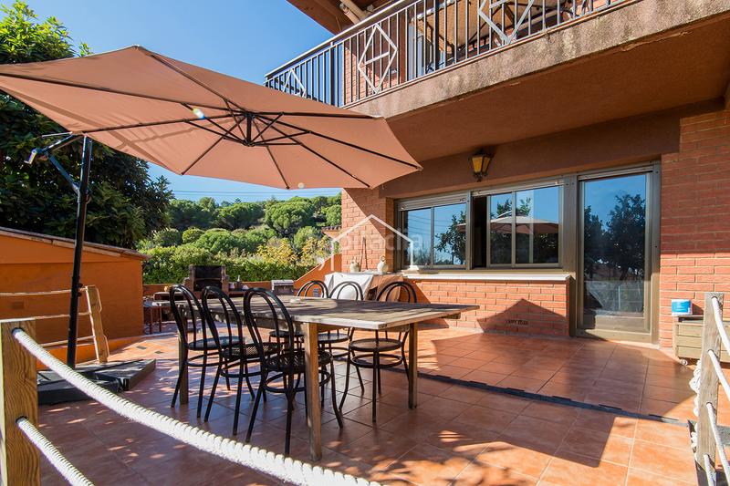 Foto 12d24a95-9a97-4647-adb6-400a4774c536. Chalet mit heizung parking in Teià