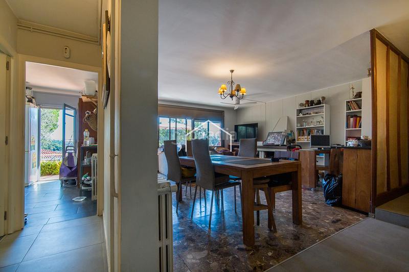 Foto 16bd388b-cb57-43d5-a101-c3bdfbd02a60. Chalet mit heizung parking in Teià