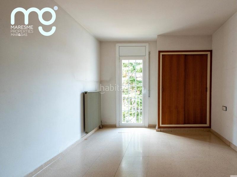 Foto 0af31a06-0fa4-441a-a223-21c9191458ed. Chalet con camino riscaldamento in Vilassar de Dalt