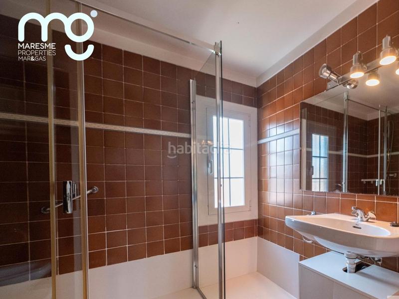 Foto 4f89f470-048a-45aa-afba-dfd10a1e9bb6. Chalet con camino riscaldamento in Vilassar de Dalt