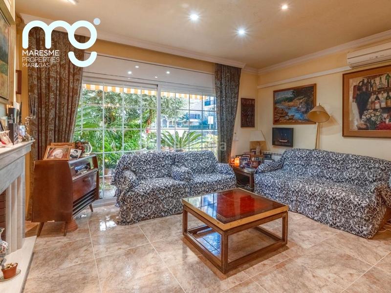 Foto c192eb4e-64cf-47b2-a70e-820f317993e8. Casa adosada espectacular casa en premia de mar en Premià de Mar