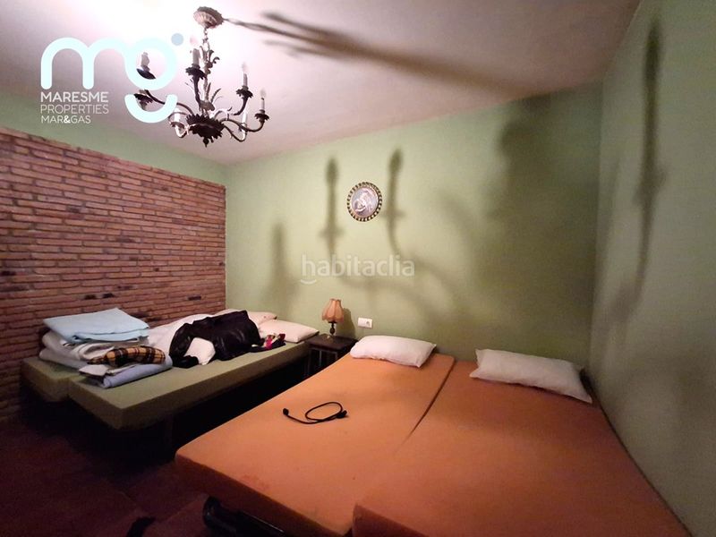 Foto 5481d61d-0beb-4c47-9285-f88cc8e4697a. Chalet avec cheminée chauffage parking piscine dans Cabrils