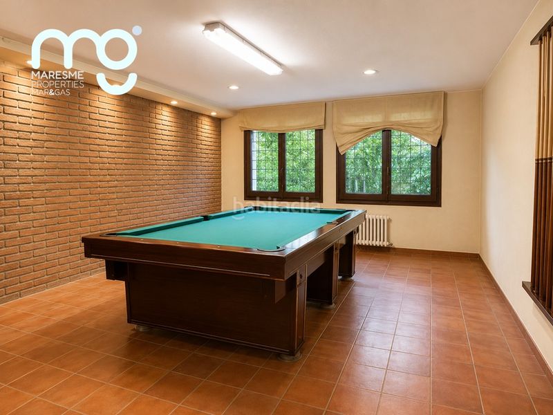 Foto fe4eb0c4-8c08-4d23-b6b7-79a0e7efba38. Chalet avec cheminée chauffage parking piscine dans Cabrils