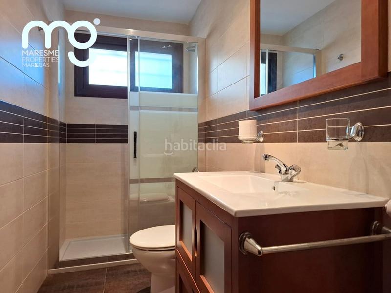 Foto 62c15282-007c-435e-b0fa-c7f82d24284a. Chalet con camino riscaldamento parcheggio piscina in Cabrils