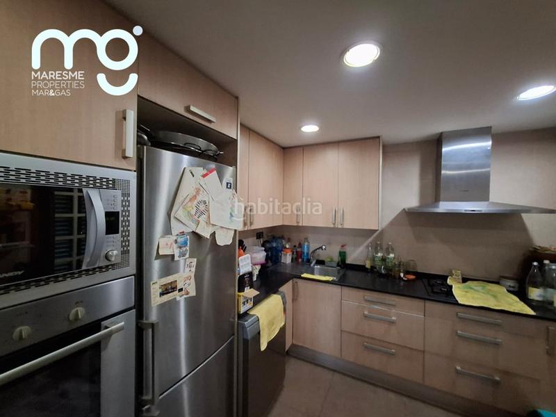 Foto 67b4bbba-4077-4264-846b-839027cd3a05. Chalet con camino riscaldamento parcheggio piscina in Cabrils