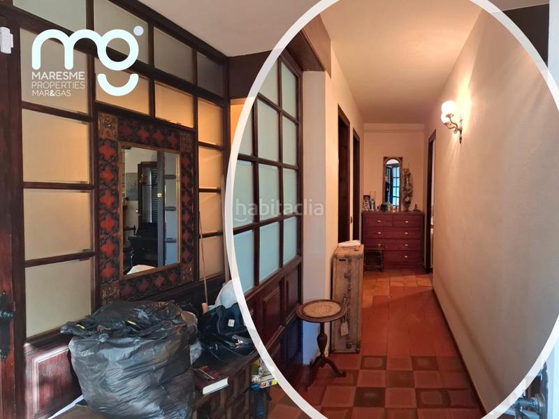 Foto bd7c9f88-5f42-42f6-8d4b-0d73b1aa57d6. Chalet con camino riscaldamento parcheggio piscina in Cabrils