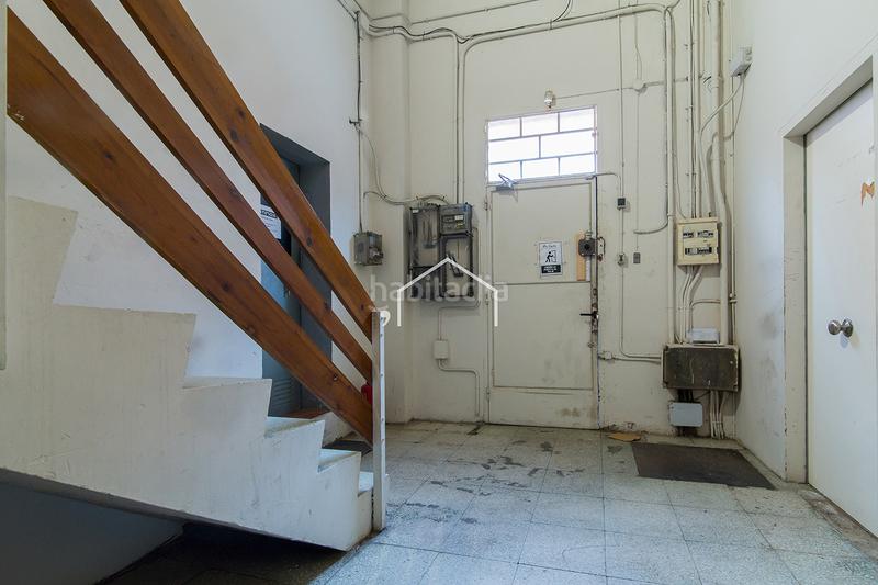 Foto 2f395986-35ca-424b-a8c0-056c0d1dd411. Industrial building in Bon Pastor Barcelona