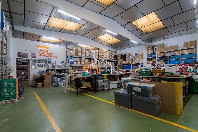 Foto bf1dc32f-e120-4a7c-a999-05dff3608f06. Industrial building in Bon Pastor Barcelona