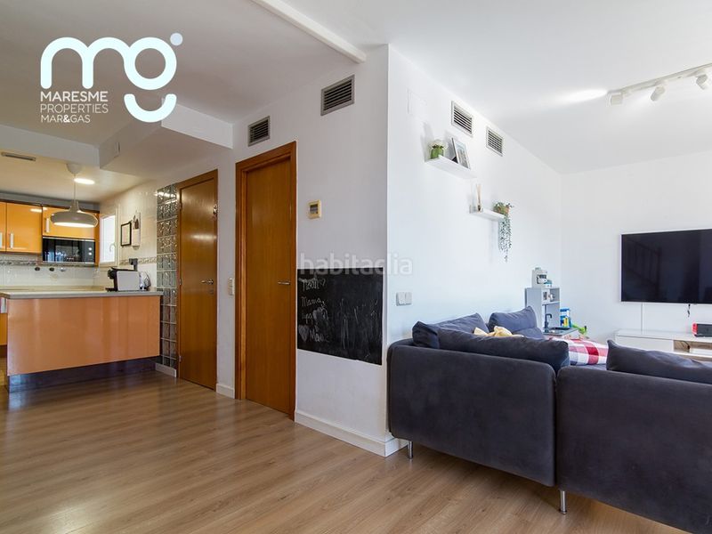 Foto 1abdf1a5-2eb7-485e-a45b-bda76ee62d00. Dúplex amb calefacció aparcament a Centre Pineda de Mar