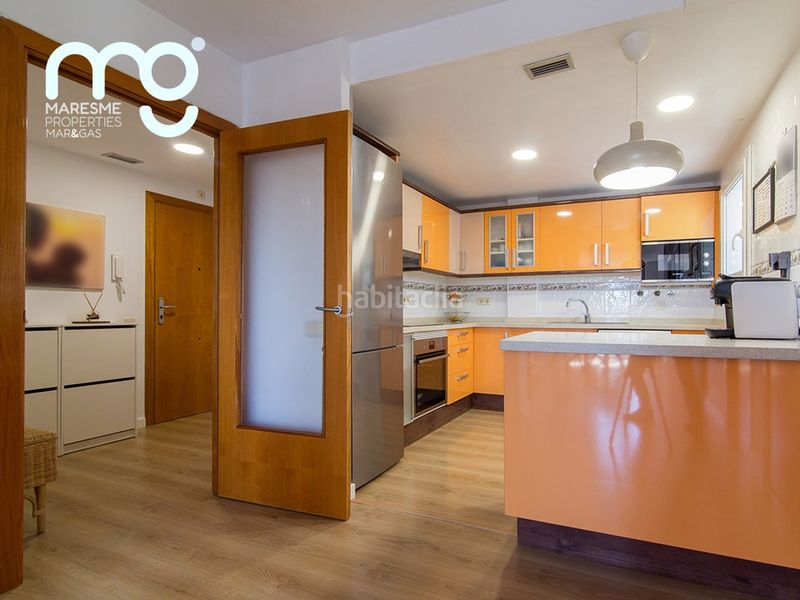 Foto 85c3bbc4-fbd2-4d52-a76f-b748e01e0888. Dúplex amb calefacció aparcament a Centre Pineda de Mar