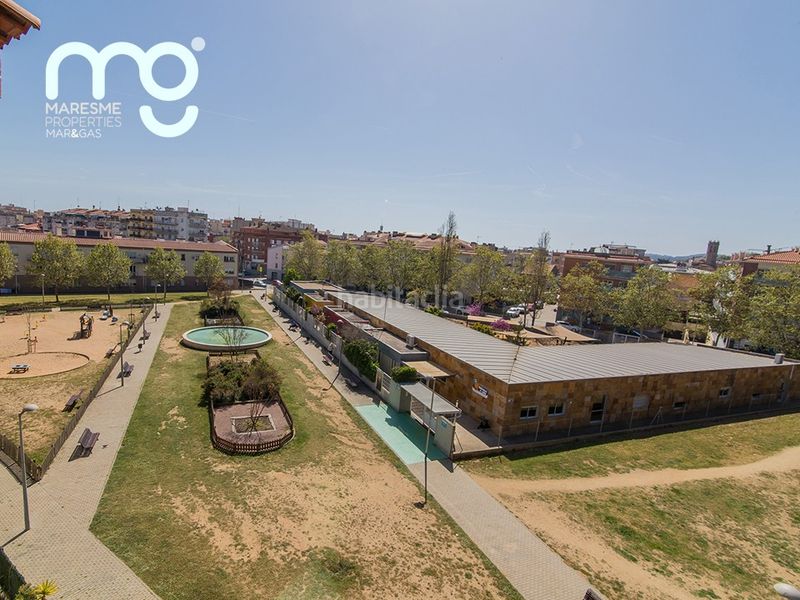 Foto 8f8ec8a6-e3b2-4431-bb2d-44efbff8c9d1. Dúplex amb calefacció aparcament a Centre Pineda de Mar