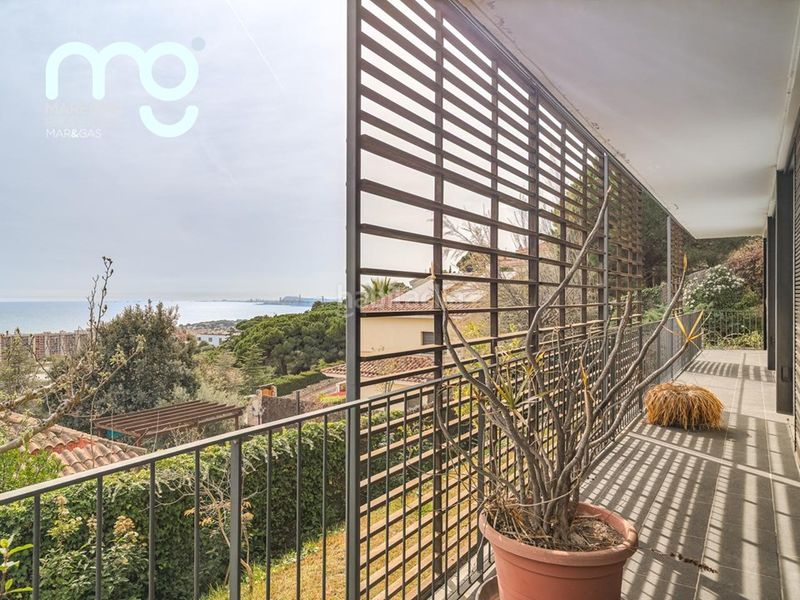 Foto 88d9df72-a807-45ce-a027-4c585608979c. Casa amb xemeneia calefacció aparcament piscina a Teià