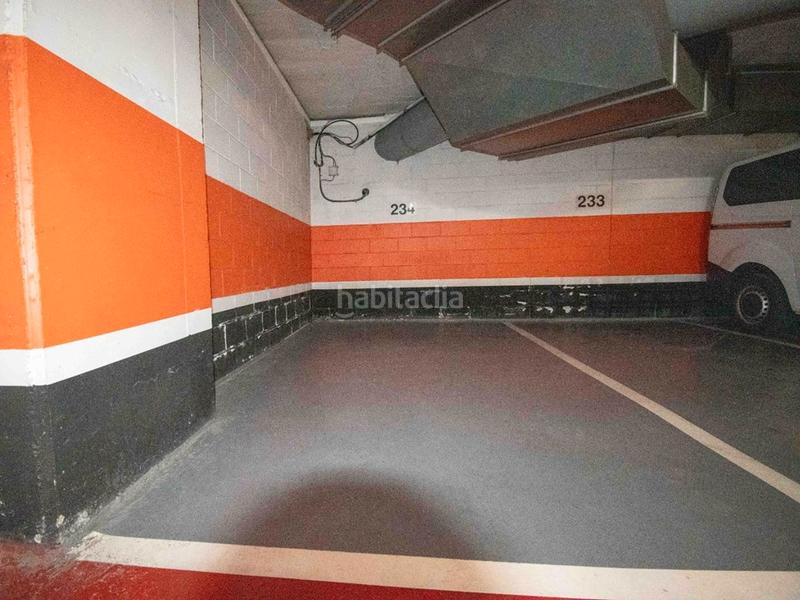 Foto 447b88bc-beca-4710-8a7d-4271abfbfd82. Posto auto in Creu Alta Sabadell