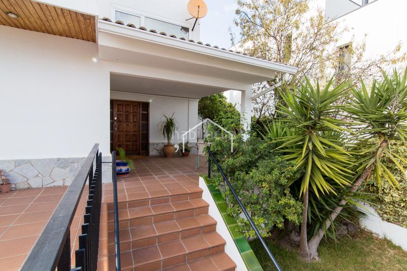 Foto 7d1fae55-f5b7-4c33-83f0-2132cf44e2cf. Chalet ¡oportunidad única! venta de una espectacular casa a cuatro vientos en una zona privilegiada en Masnou (El)