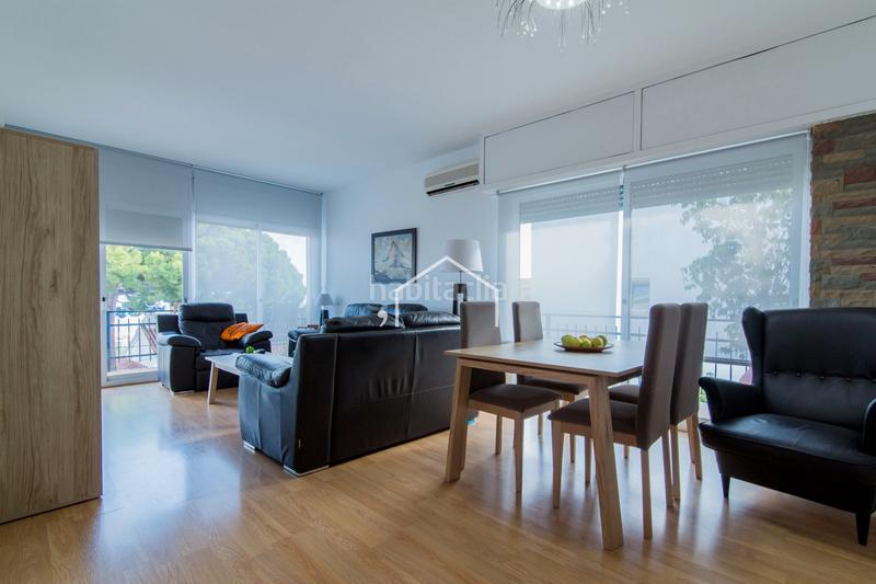 Foto a4f0d8b9-9f0f-4fa9-a2ac-8d906822f8fb. Chalet ¡oportunidad única! venta de una espectacular casa a cuatro vientos en una zona privilegiada en Masnou (El)