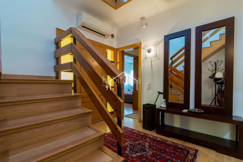 Foto ae76d31f-f433-4f72-9fb9-e571be6abc50. Chalet ¡oportunidad única! venta de una espectacular casa a cuatro vientos en una zona privilegiada en Masnou (El)