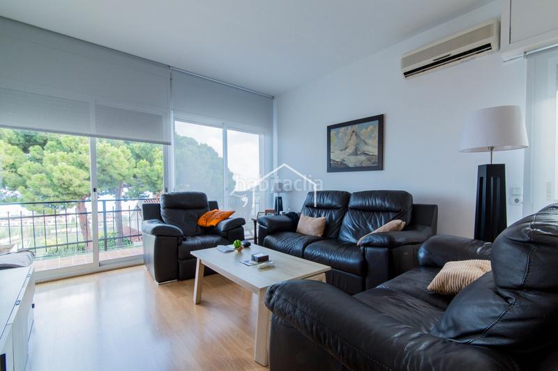 Foto c43bd6de-fadb-49d8-97cc-39a786add02c. Chalet ¡oportunidad única! venta de una espectacular casa a cuatro vientos en una zona privilegiada en Masnou (El)