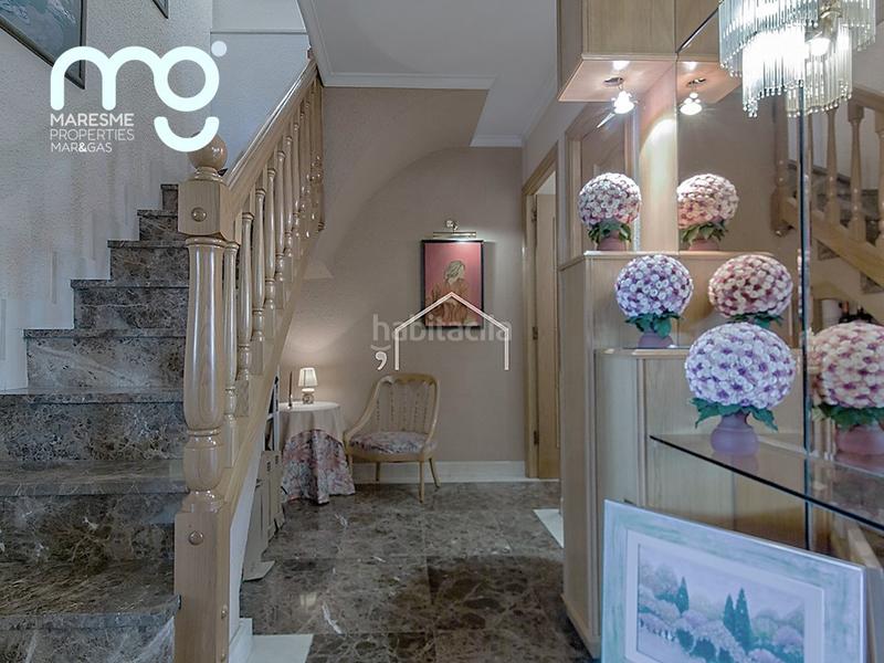 Foto 5f0ff644-0de6-432d-9c73-818c02bfd16e. Àtic amb xemeneia calefacció aparcament a El Camp d´en Grassot i Gràcia Nova Barcelona