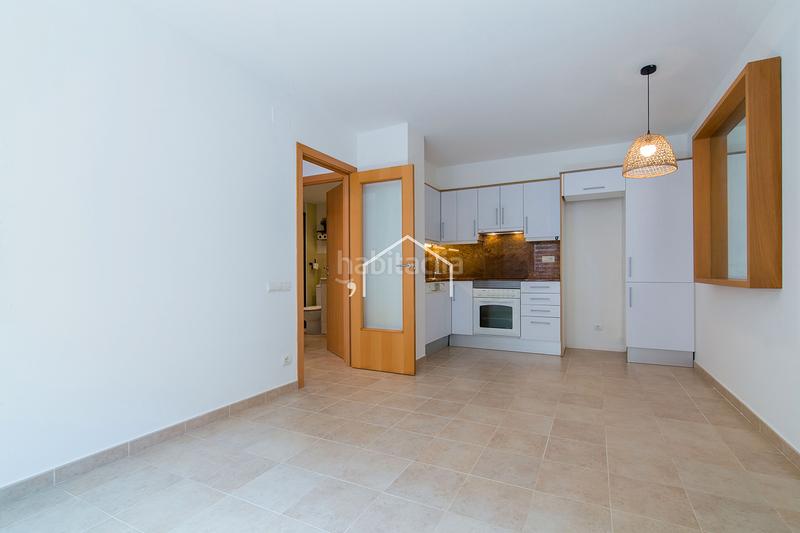 Foto 13db19ea-e375-4b52-9734-6b352dc45ec4. Planta baja nuevo, exterior y cerca de la playa en Premià de Mar