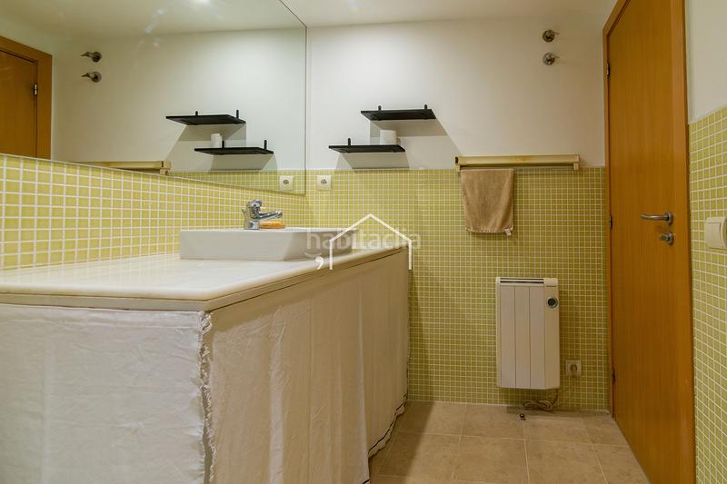 Foto f479cf6f-0ca8-4bef-ab43-c739a983ce1e. Planta baja nuevo, exterior y cerca de la playa en Premià de Mar