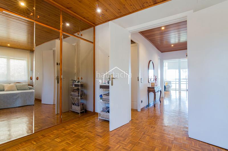 Foto 80fbb949-f439-4842-bab5-513e44b22f33. Chalet casa unifamiliar con piscina y jardín en Premià de Dalt