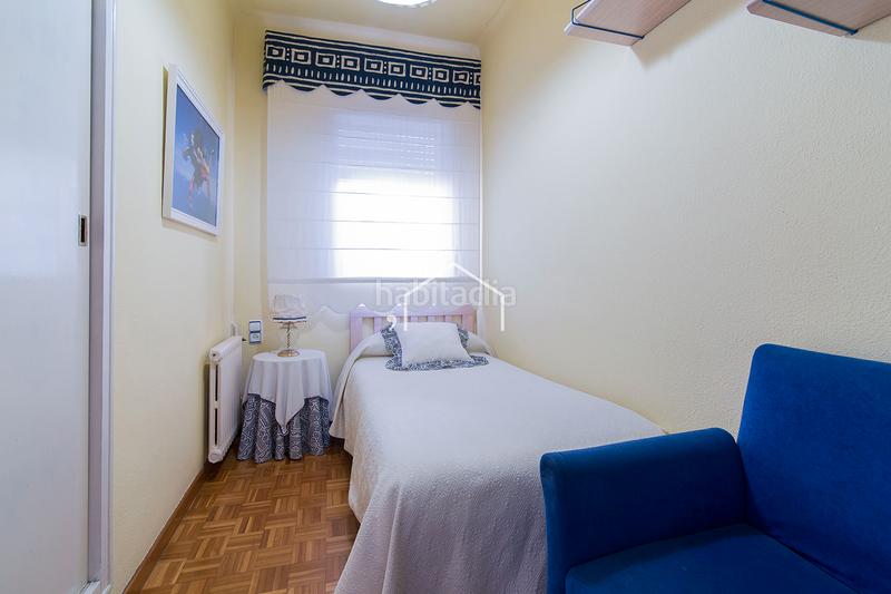 Foto f3f3deff-f98d-4e87-a300-f777e670ff56. Chalet casa unifamiliar con piscina y jardín en Premià de Dalt