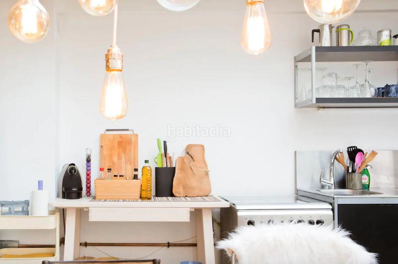 Foto d80d8e46-4c5e-4000-bed9-ea0630d26733. Loft  con licencia turística cerca de la playa en Barcelona