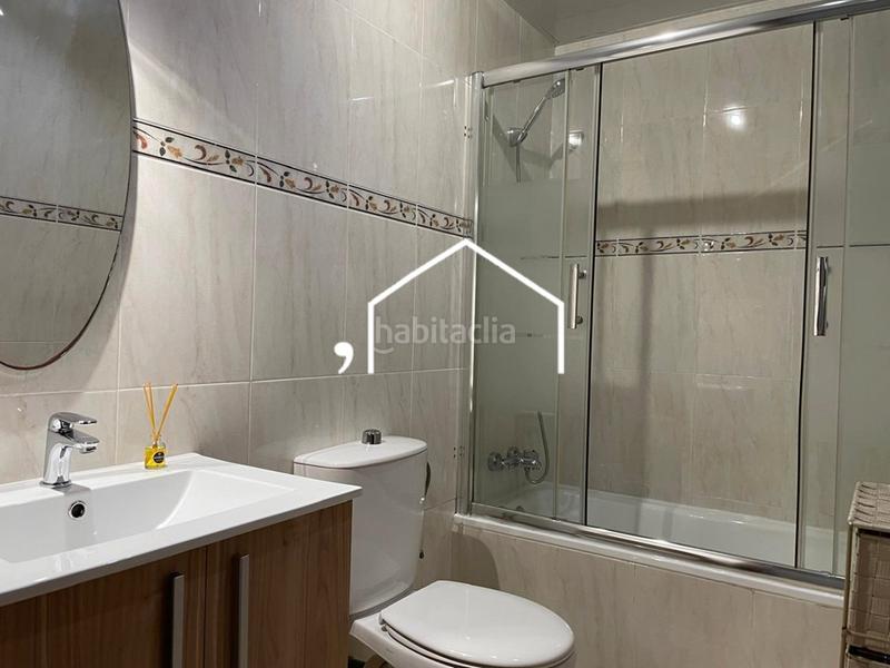 Foto 43c8f51b-3609-46c0-a693-0b4a5770ce57. Piso bonito piso ne lloreda en Sistrells Badalona