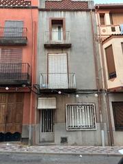 Casa  Carrer ramón y cajal 11. Casa en buen estado y en centro del pueblo