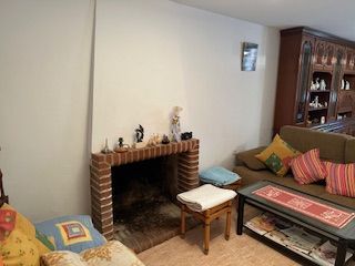 Casa aparellada a Vall d´Alba. Casa/masia en mas de trilles, vall d'alba
