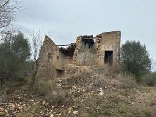 Finca rústica a Useres (les). Masía para reformar de 250 mts