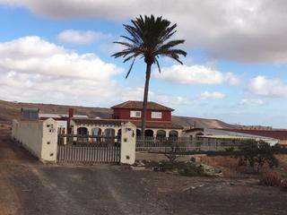Masia a Tefía - Tetir. Finca agropecuaria con vivienda junto al parque tecnológico de f